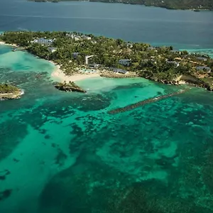 Курортный комплекс Cayo Levantado (adults Only) *****
