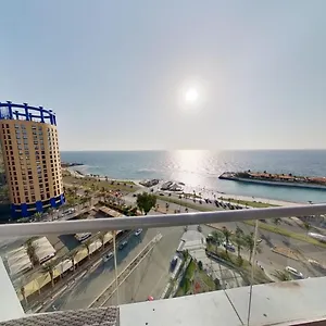 تحقق من التوفر